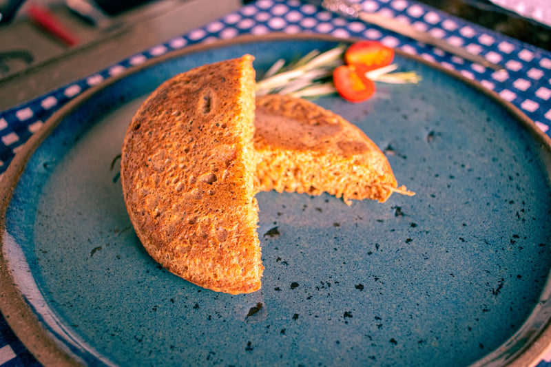 Mix Pão de Frigideira de Castanha de Caju e Quinoa da Food Plant, sem glúten, rico em proteínas e gorduras saudáveis, ideal para uma refeição prática e nutritiva.